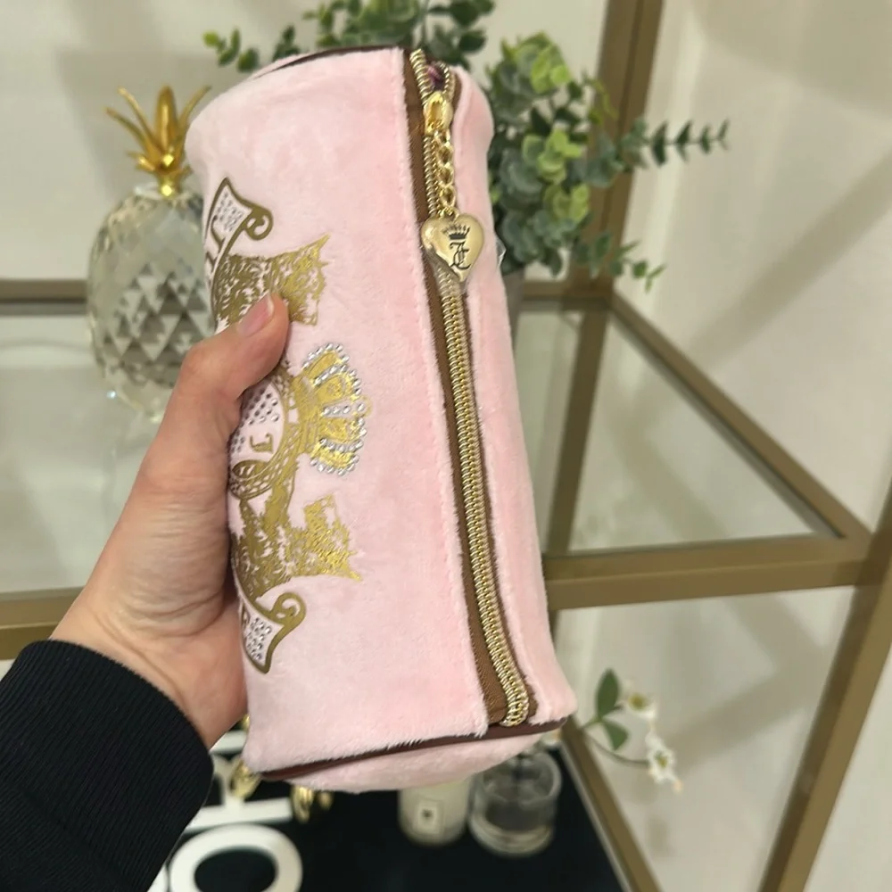 Juicy Couture Make Up bag